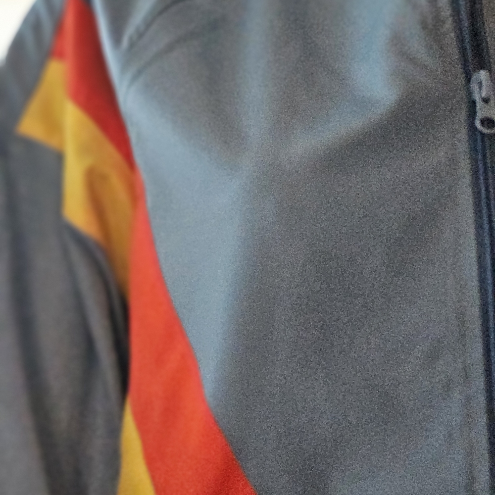 Disney Mickey Mouse Lightweight Jacket M NWT - image 6